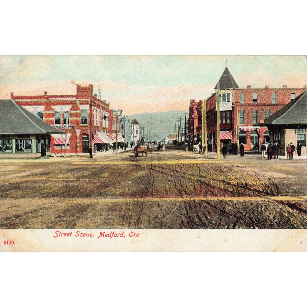 Vintage Street Scene Medford Oregon PCK Series Postcard Made in Germany 6120 - Picture 1 of 2